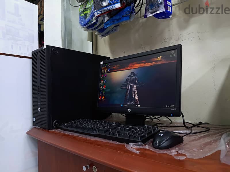HP computer  Core i5 6th Gen DDR4 8GB/120 SSD HDD 19’’ Inch HD 1