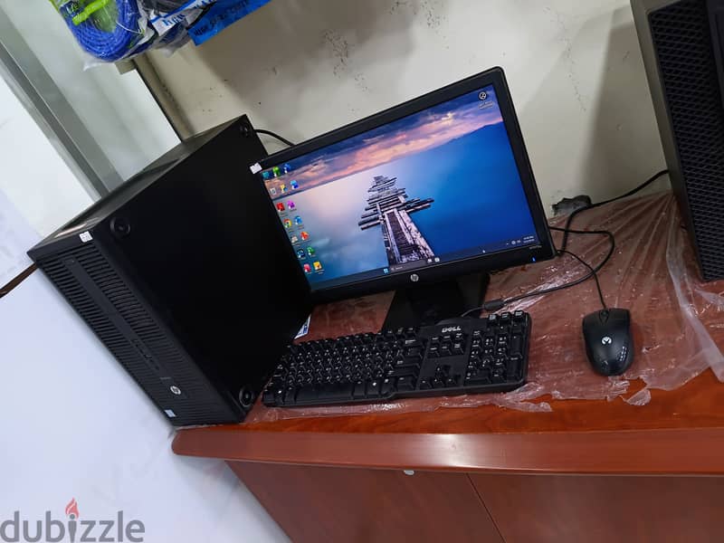 HP computer  Core i5 6th Gen DDR4 8GB/120 SSD HDD 19’’ Inch HD 6