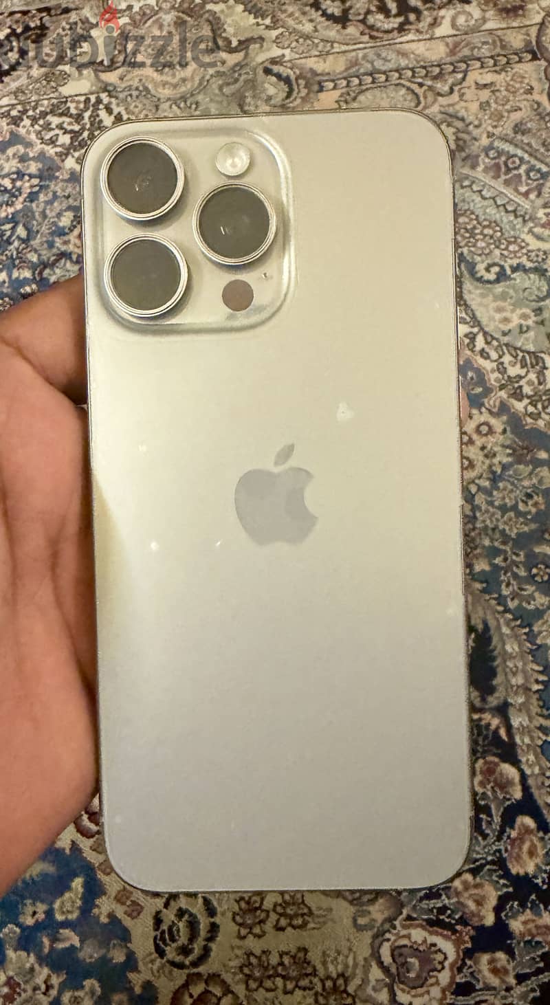 Apple - iPhone 15 Pro Max 3