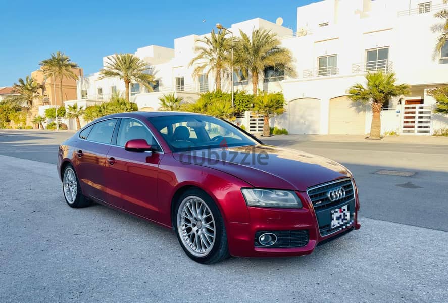 Audi A5 2010 model for sale. . . 1