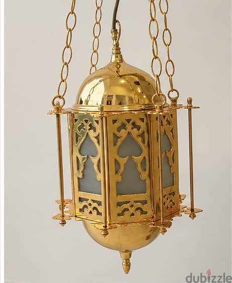 Set of Gold Lantern-Style Hanging Lights 2