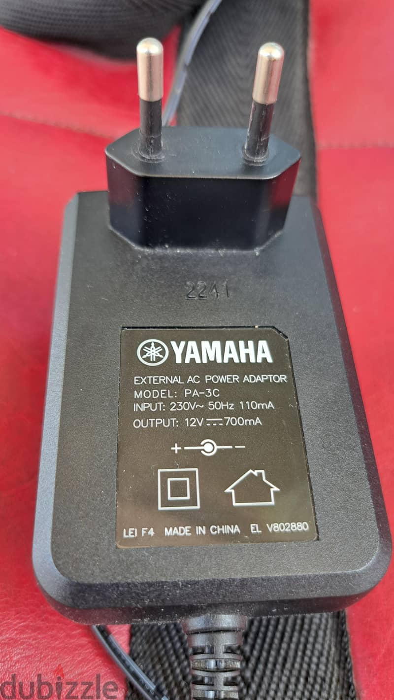 The Yamaha PSR-E313 is a 61-key entry-level portable digital keyboard 4