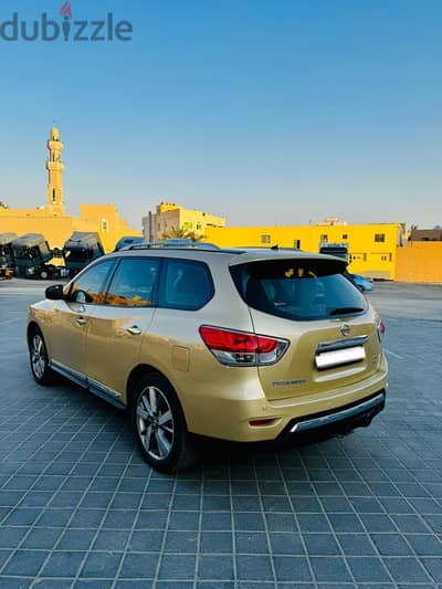 Nissan Pathfinder 2014
