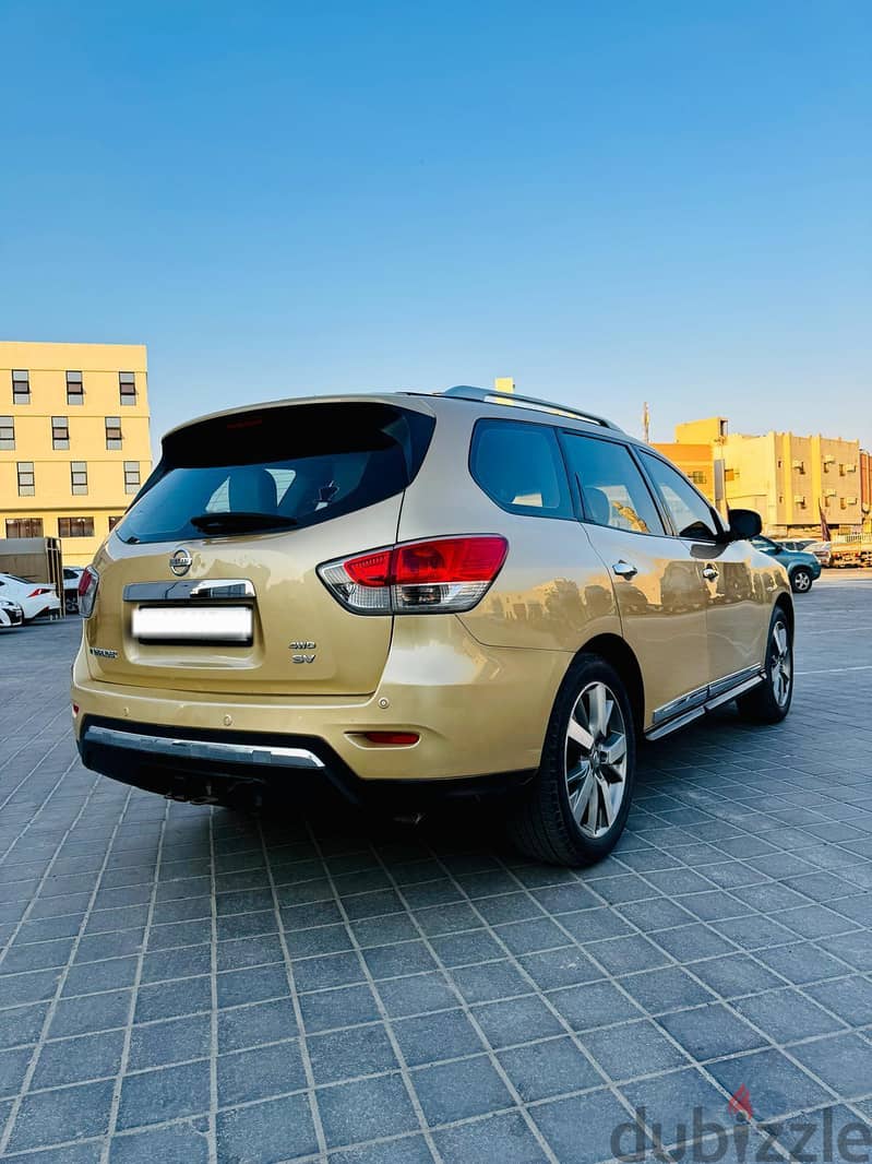 Nissan Pathfinder 2014 3