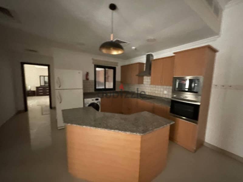 falt for rent in Juffair 2bhk 2