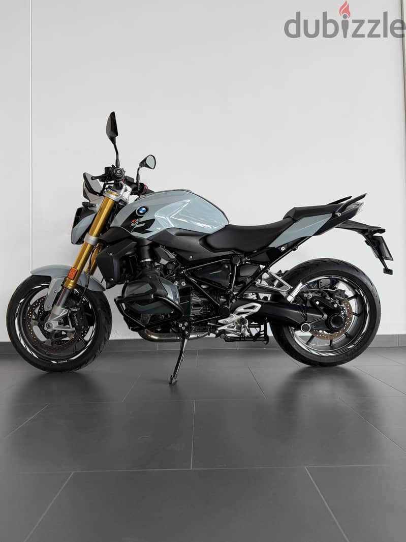 BMW R 1250 R MY 2023 1