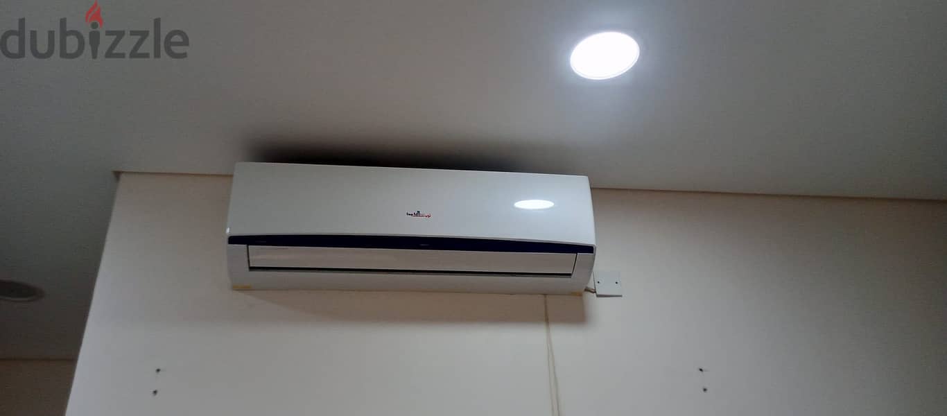 AC for sale good question and strong cooling 2 ton 1