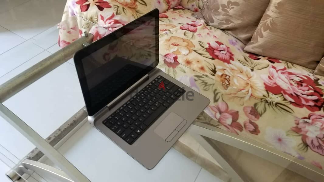 Hp laptop core i5 touchscreen 35 bd only 3