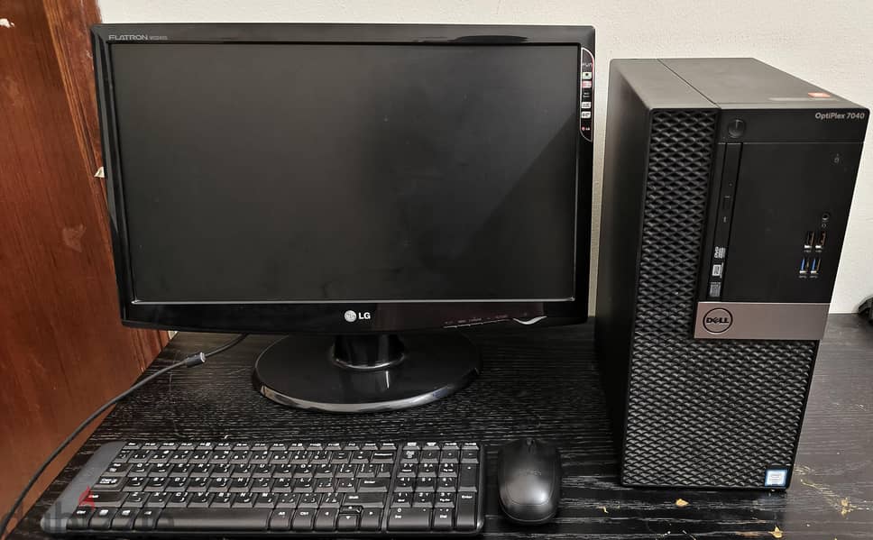 Dell optiplex 7040 desktop Intel i7full set in good condition for sale 2