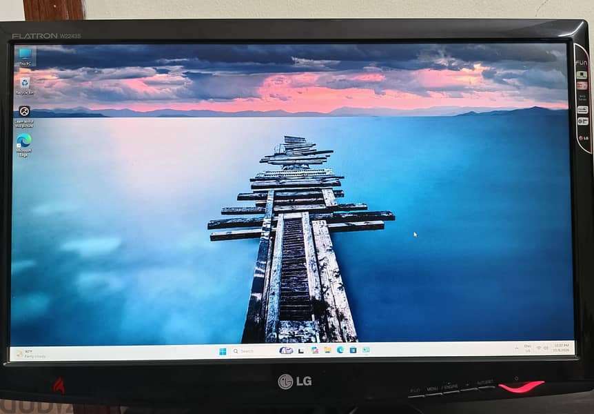 Dell optiplex 7040 desktop Intel i7full set in good condition for sale 5