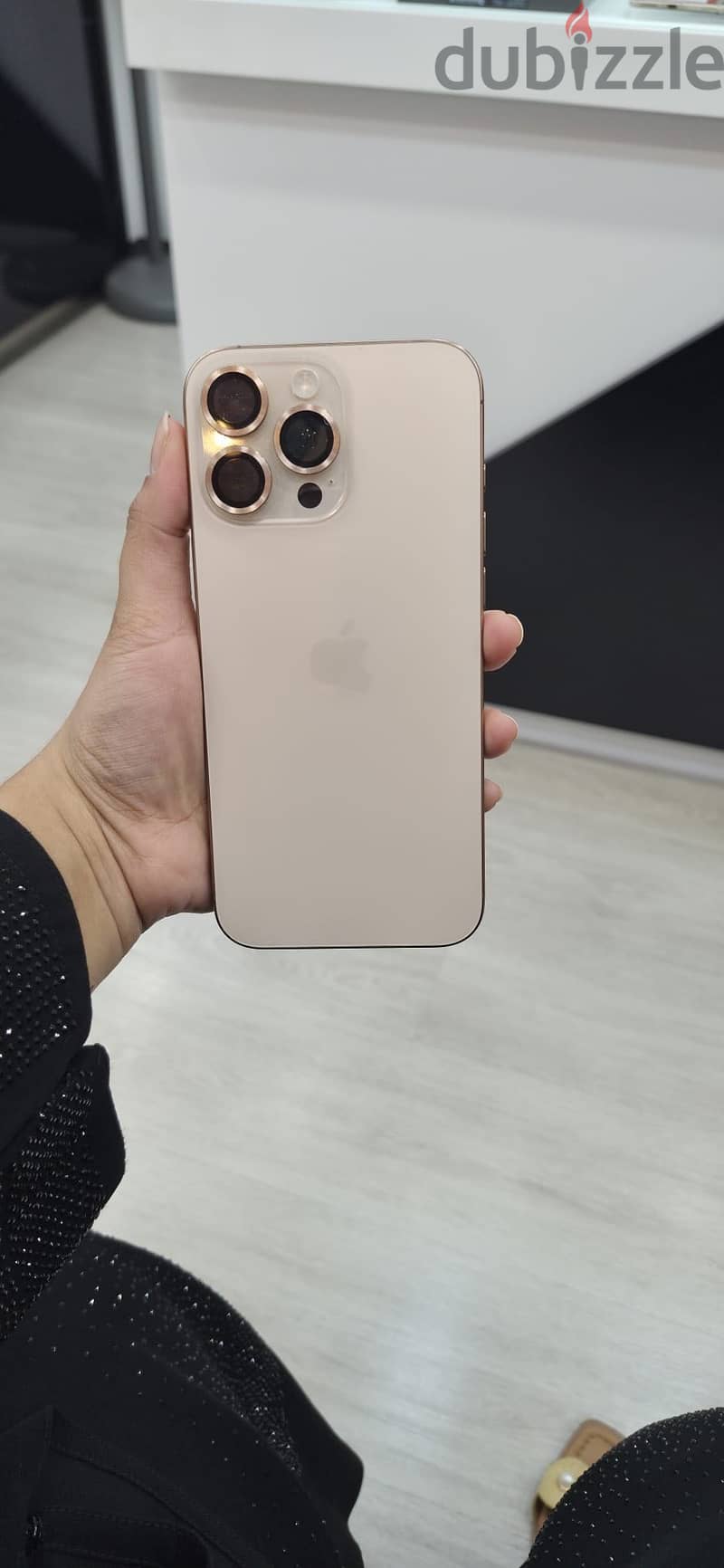 Apple - iPhone 16 Pro Max 3