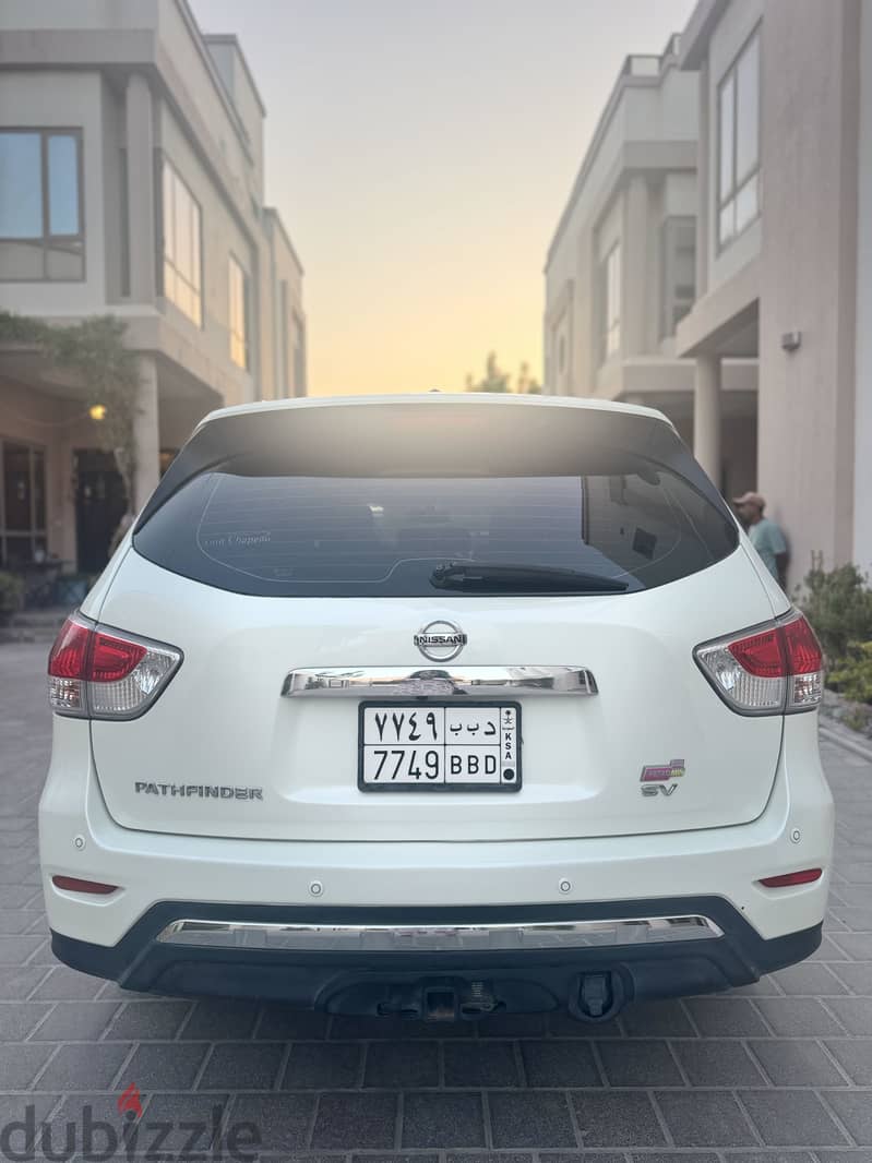 Nissan Pathfinder 2016 4