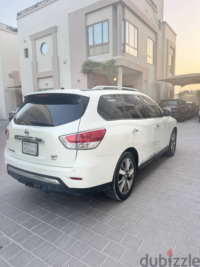 Nissan Pathfinder 2016 8