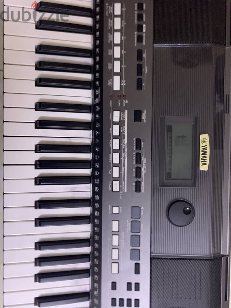 Yamaha psr-i400 mint condition for urgent sale with FREE ACCESSORIES 9