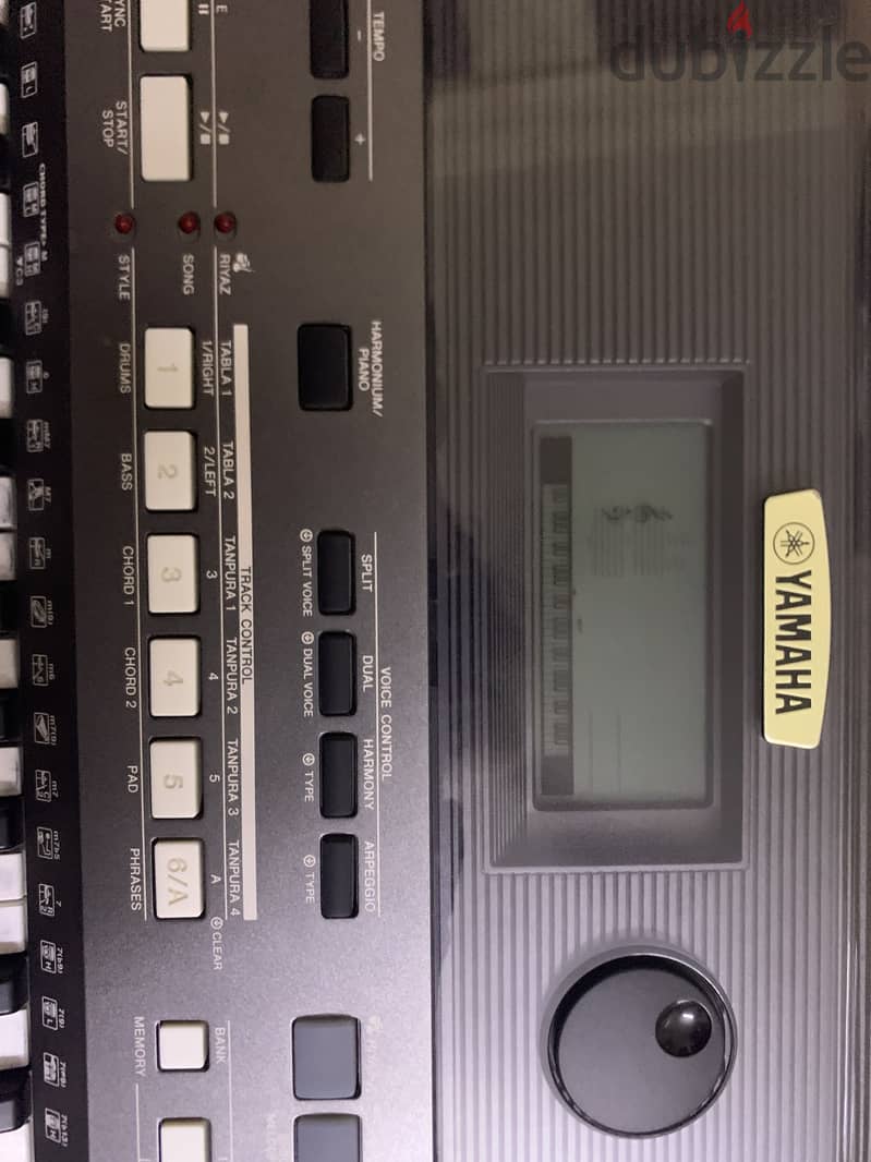 Yamaha psr-i400 mint condition for urgent sale with FREE ACCESSORIES 13