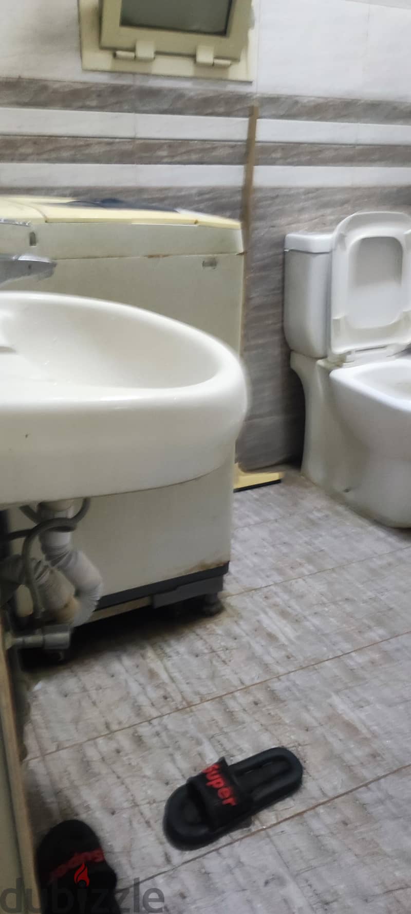 Room for rent 3