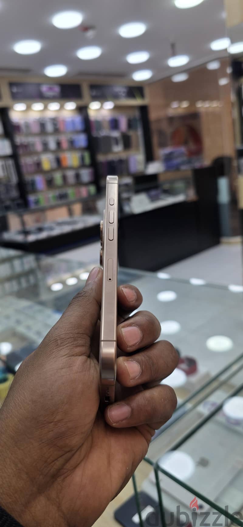 Apple - iPhone 16 Pro 3