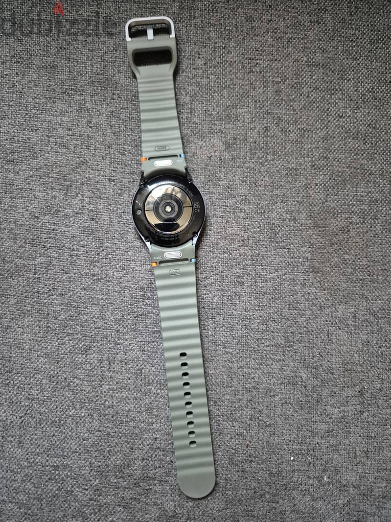 Samsung Galaxy watch 5 40mm 1
