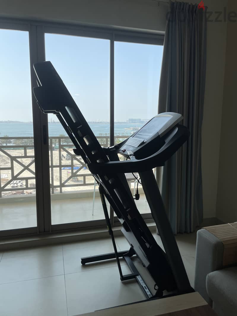 Treadmill 4