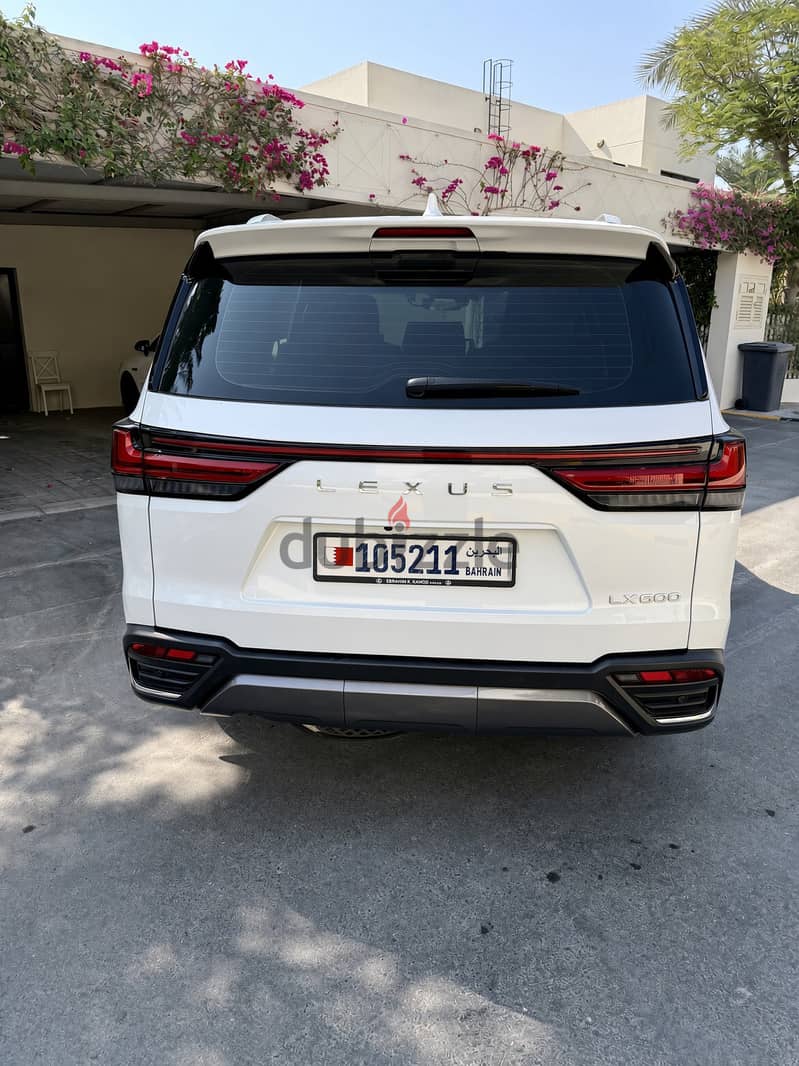 Lexus LX 600 2025 (Full VIP Service Package) 4