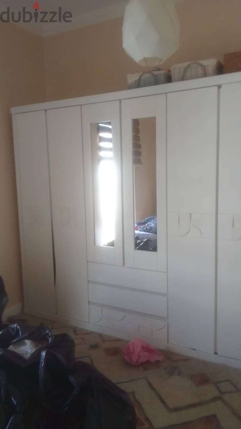 white color king size bedroom with mattress 1