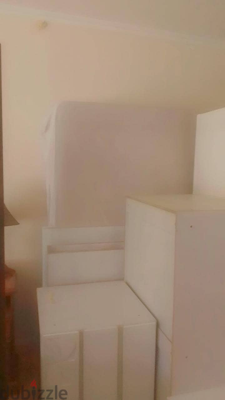 white color king size bedroom with mattress 3