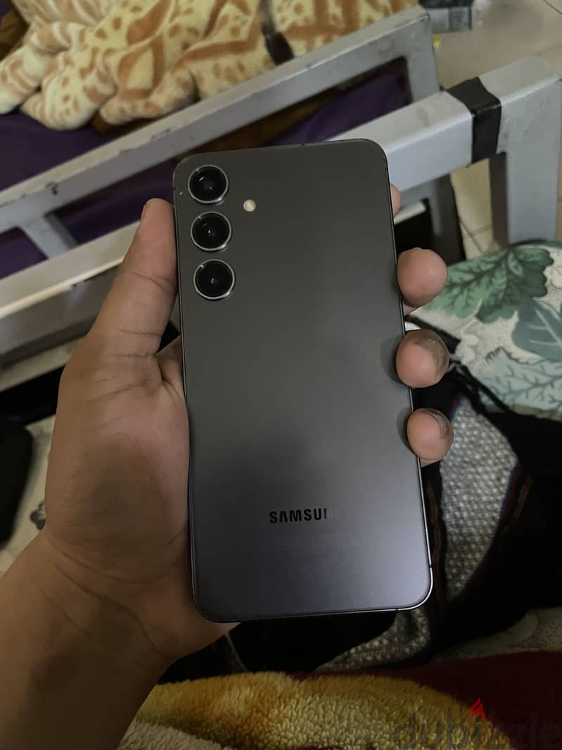 Samsung S24 Plus 4