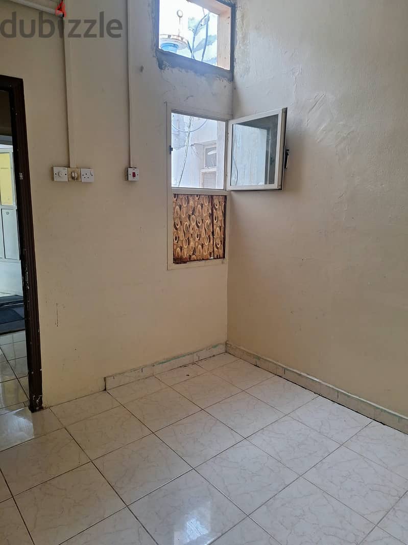 2 Bedroom flat for rent in Muharraq 1