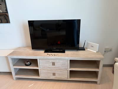 Sony TV 45 inch
