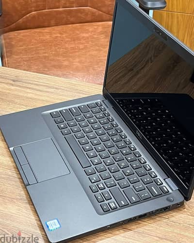 Dell Latitude 5400 Core i7-8th Gen 256/8 GB