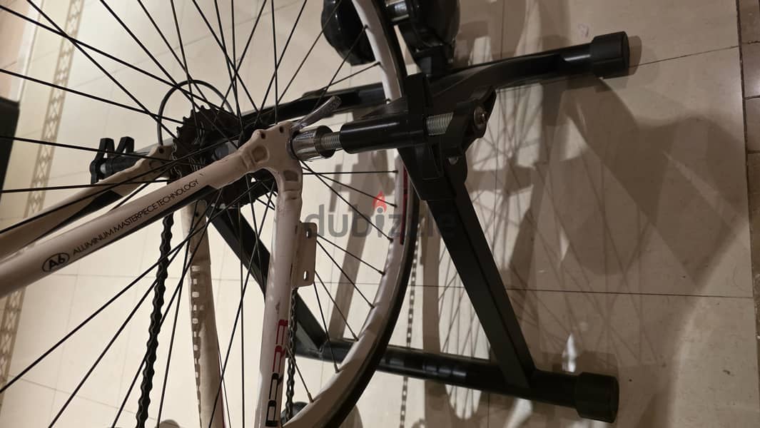 Indoor Bike Trainer 1