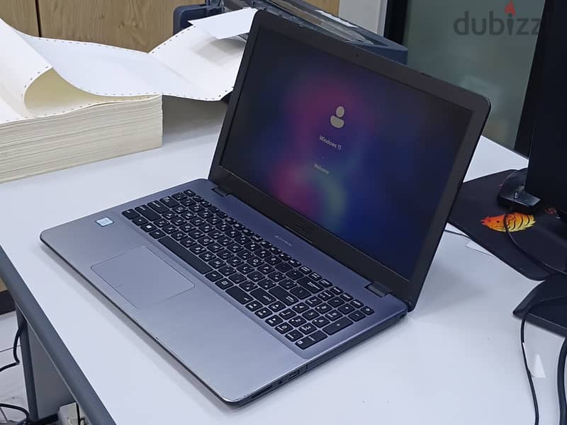 ASUS Core i7 8th Gen Laptop 8GB RAM 256GB M. 2 SSD Nvidia 2GB Graphics 3
