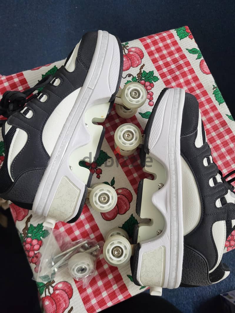 shoes with Wheels 1