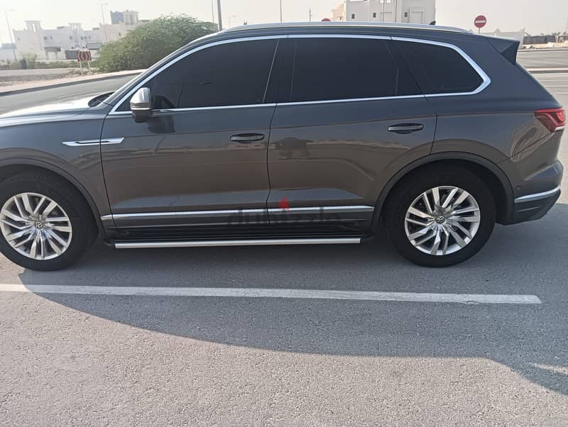 Volkswagen Touareg Highline - First Owner 2