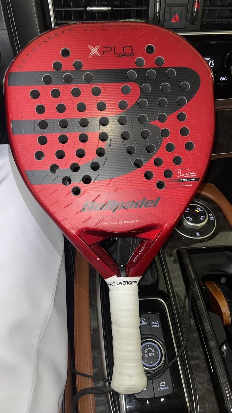 Bullpadel xplo comfort 1