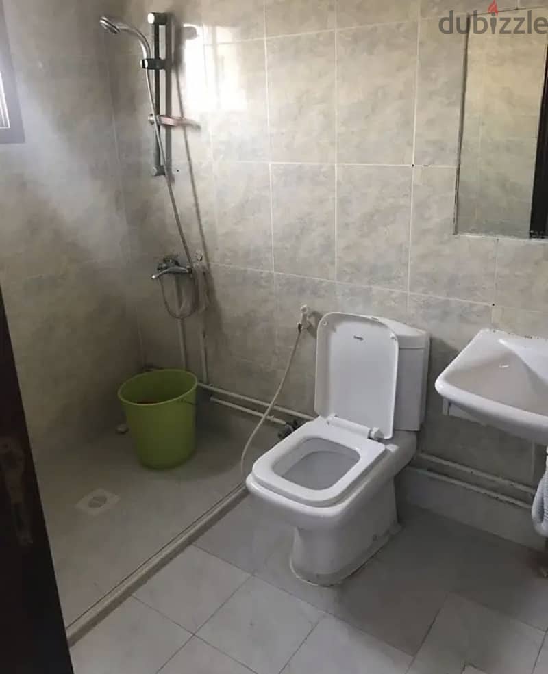 Flat for rent (sharing) 1