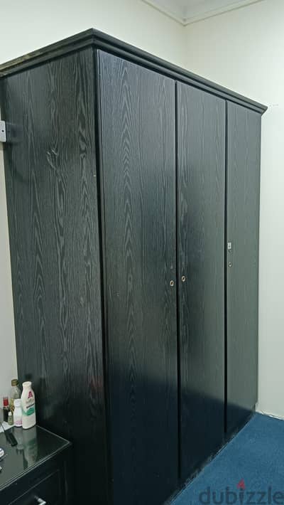 3 door cabinet