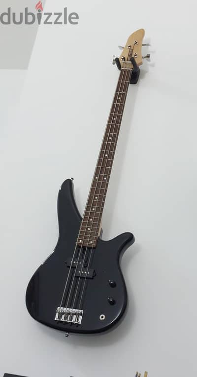 yamaha trbx bass guitar