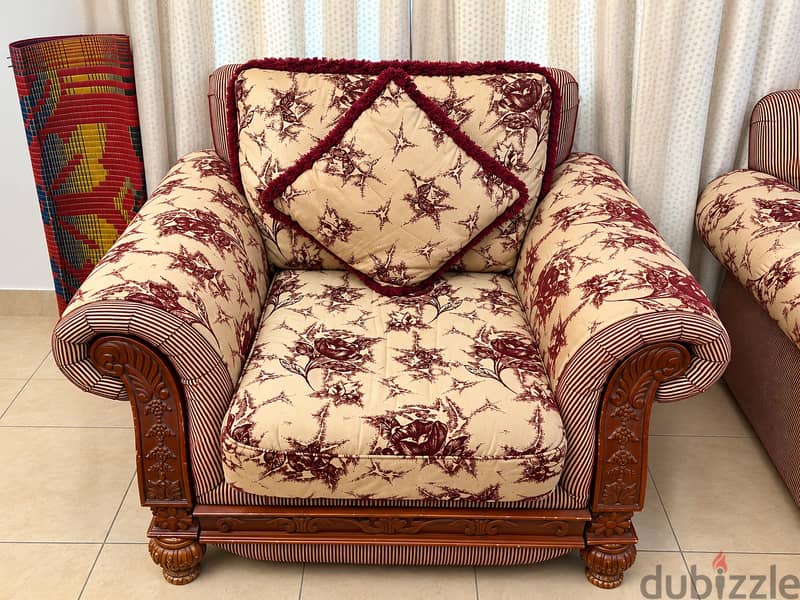 Sofa Set - 4 Seater  (2 Seater And 2 Single Seater) Teapoy 1