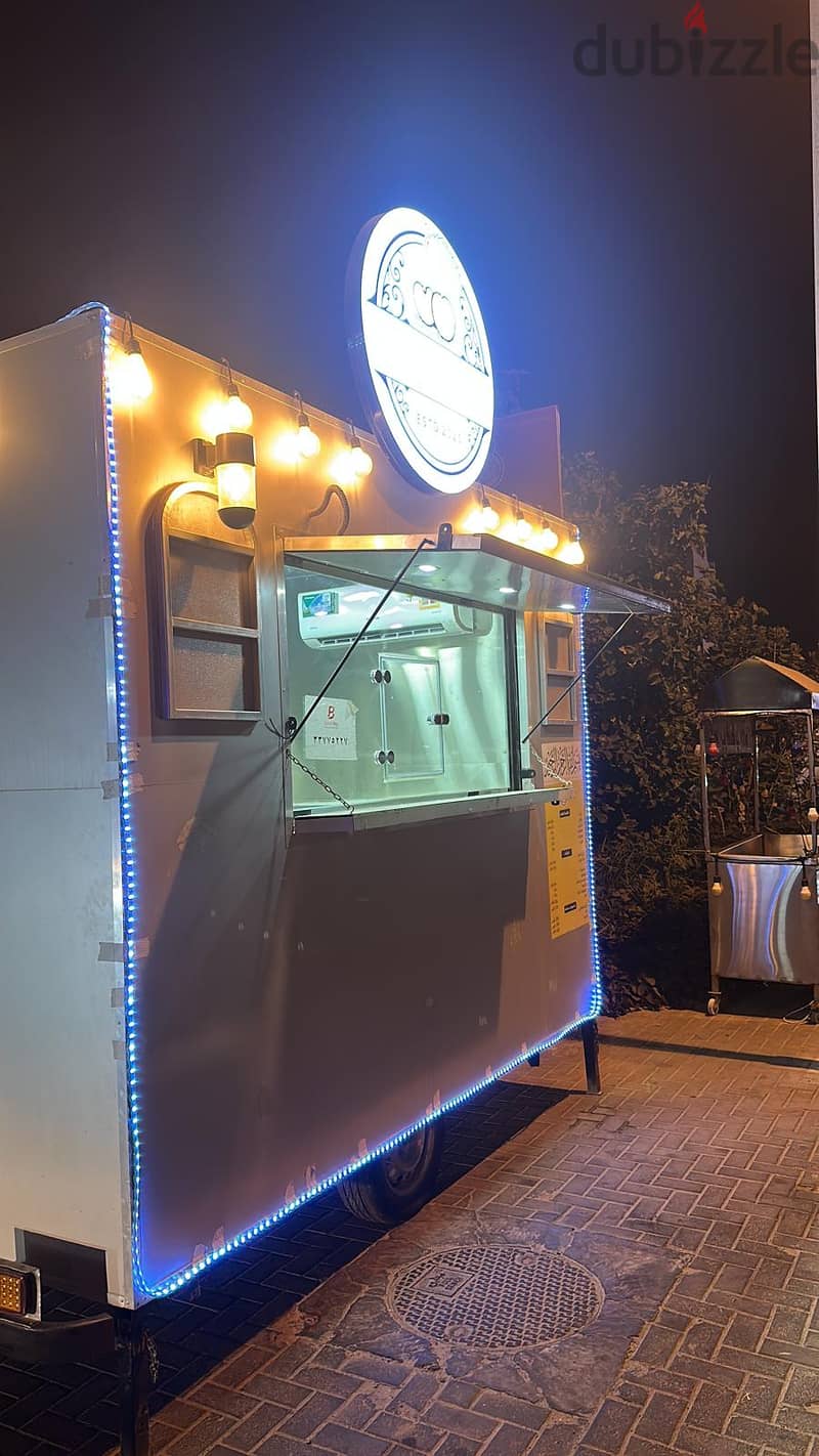 للبيع عربة مطعم متنقل – Food Truck for Sale  فرصة ممتازة للراغبين في 1