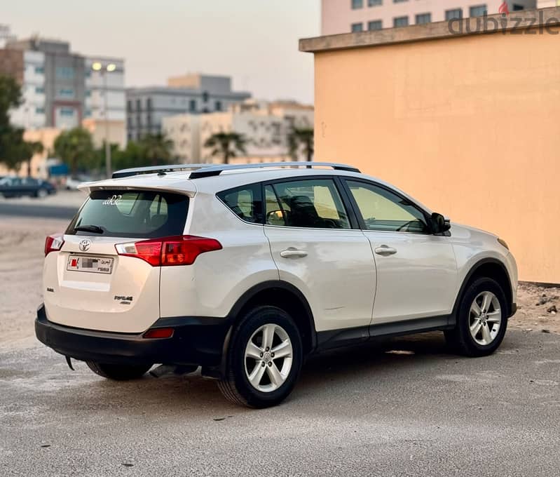 TOYOTA RAV4 2013 | 2.5L | EXCELLENT CONDITION 7