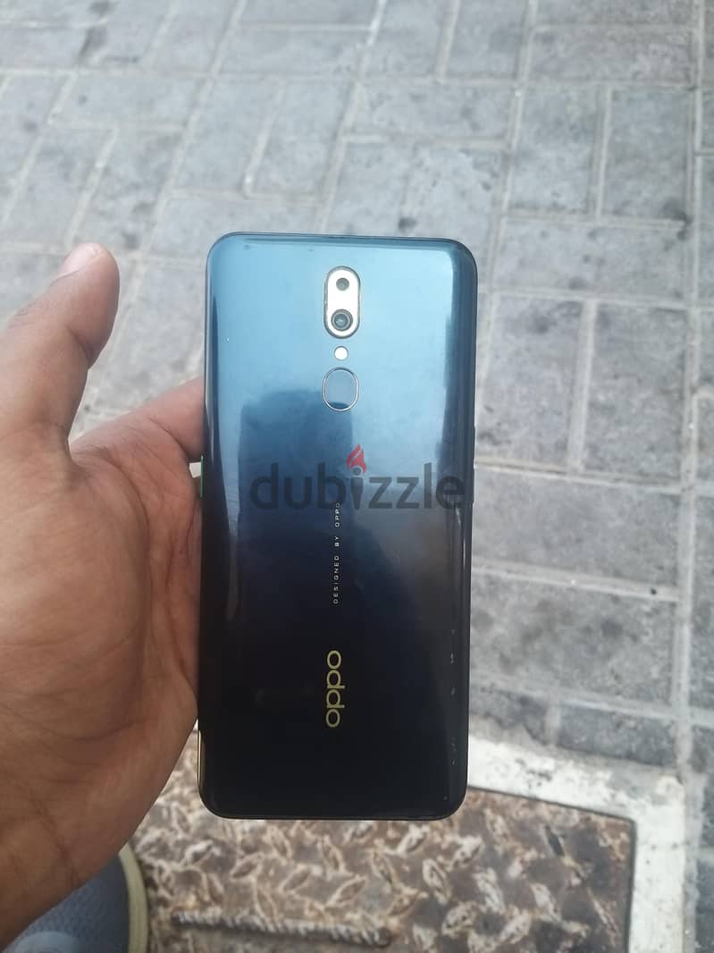 oppo f11 8GB 265GB 1