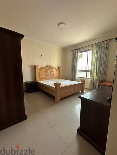1 room for rent attach own bath, 1MAN 110 rent ewa limit 40, Burhama