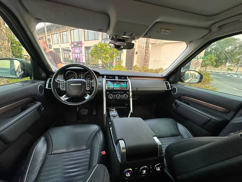 Land Rover Discovery 2017 9