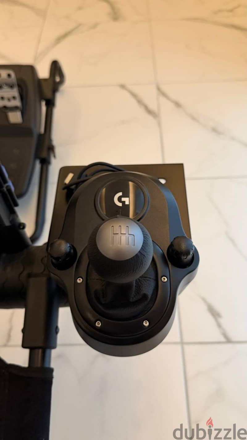 Gaming Simulator and Steering Wheel 3