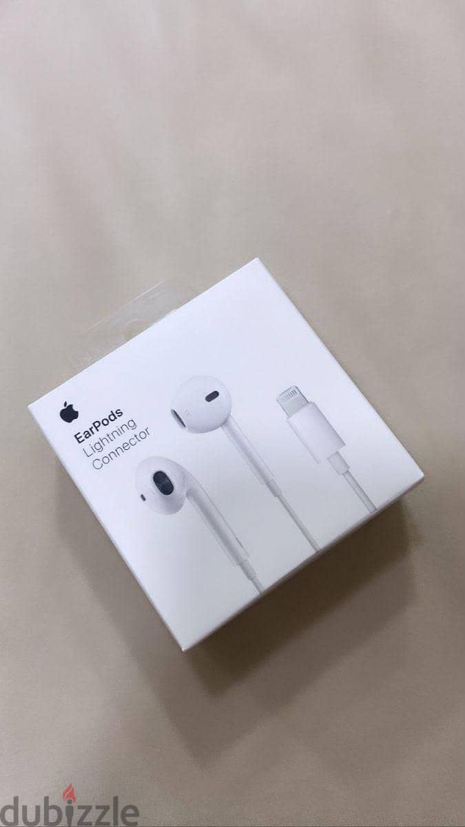 iphone headphones with lightning cable 1