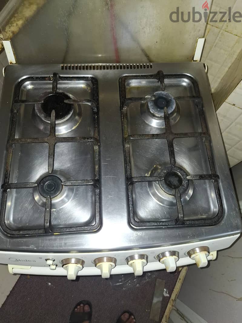 4 burner oven for sale with gas cylinder 35bhd 1