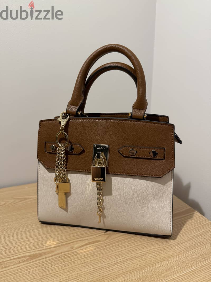 New/Used handbags 13