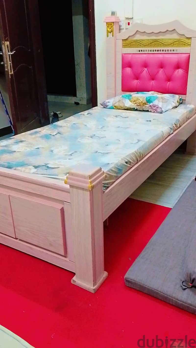 singal bed with mattress 2