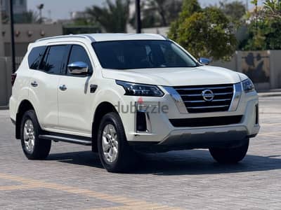 NISSAN XTERRA 2022 MODEL WITH SINGLE OWNER AND WELL-MAINTAINED